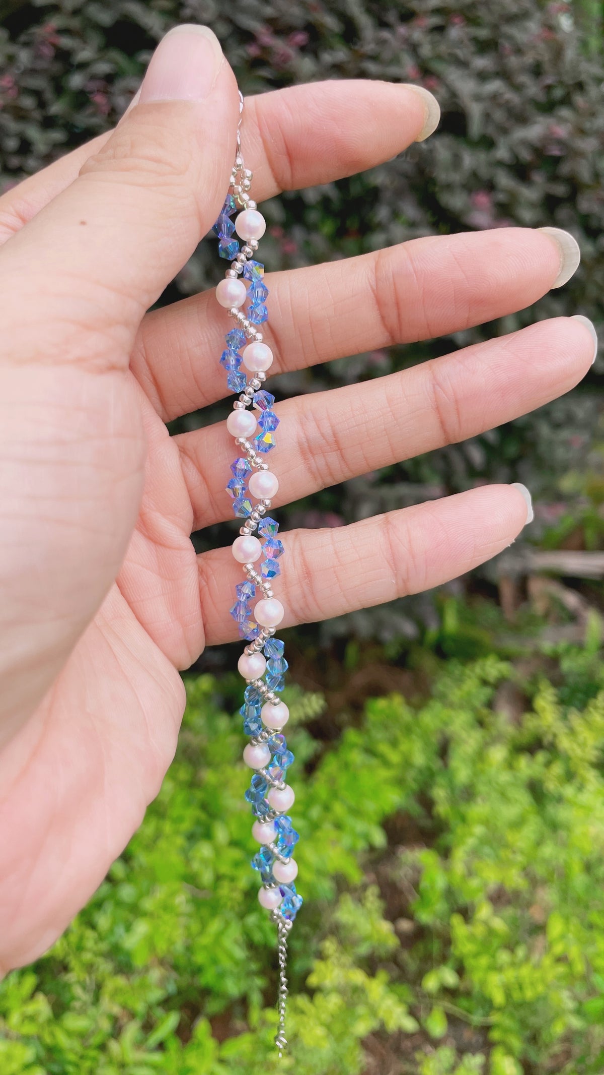 Azure Pearl Vine