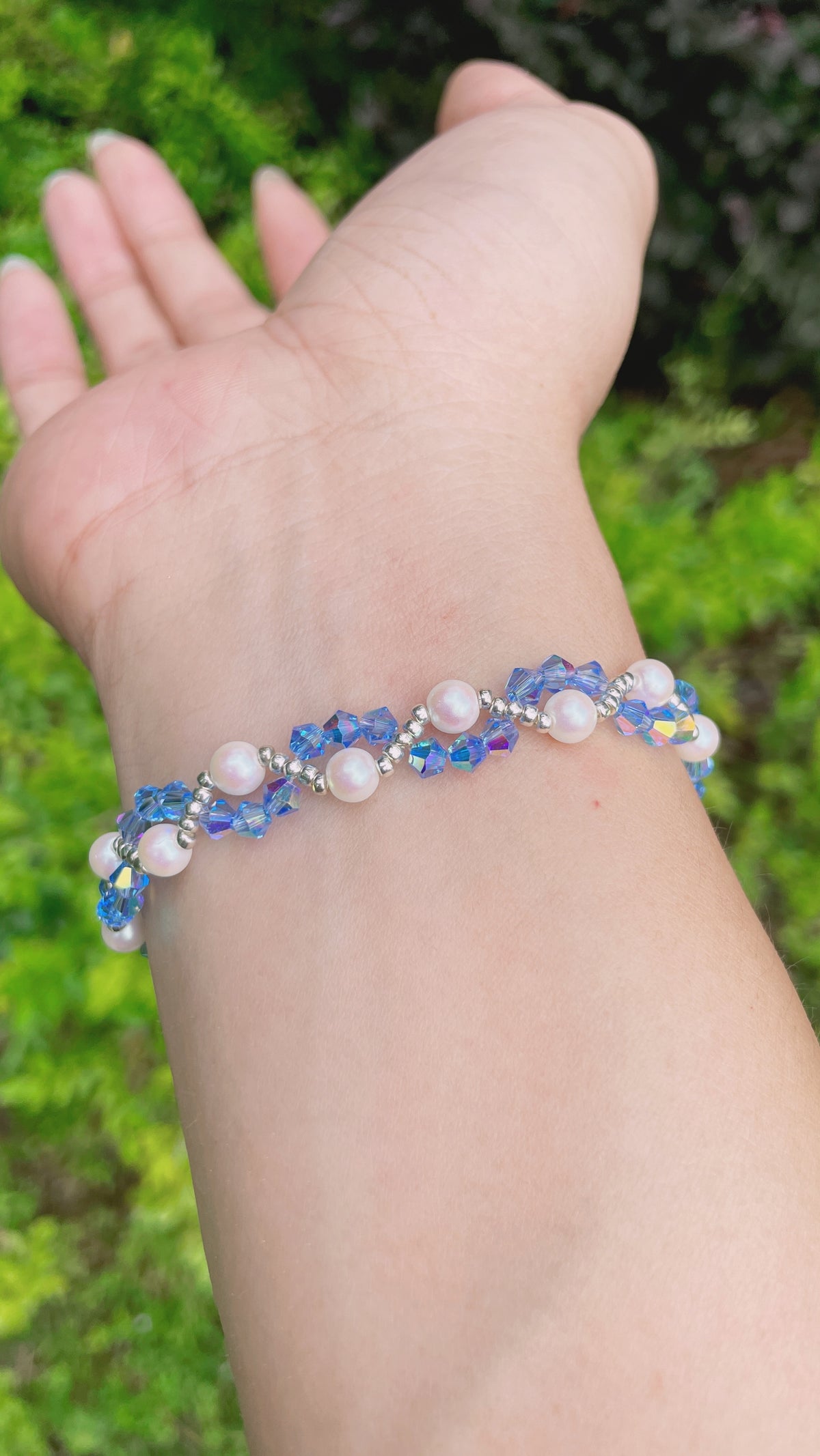 Azure Pearl Vine